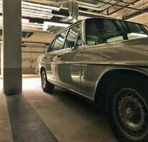 Oldtimer Youngtimer Stellplatz im abgesperrten Bereich Garage (Innenstadt) - Augsburg