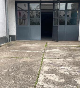 Foto - Lagerhalle - 800,00 EUR Kaltmiete,