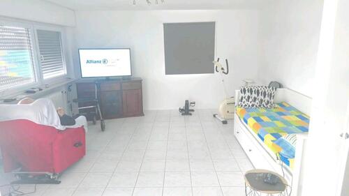 Foto - großzügige 2,5 Zimmer Wohnung - 830,00&nbsp;EUR Kaltmiete, ca.&nbsp; 63,00&nbsp;m&sup2;