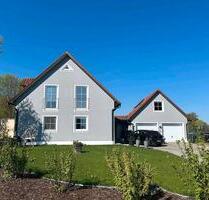 Einfamilienhaus - 2.400,00&nbsp;EUR Kaltmiete, ca.&nbsp; 144,00&nbsp;m&sup2; in Erding (PLZ: 85435)