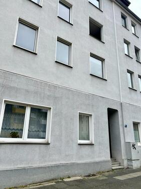 Foto - Frisch sanierte & modernisierte 2-Zimmer-Wohnung (60 m²) – Ideal