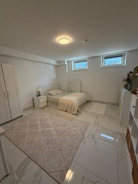 Foto - Möbliertes Zimmer zur Untermiete in Köln-Neuehrenfeld: Nur Frauen