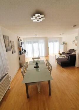 Foto - 5 Zimmer Doppelhaushälfte in Ettlingen