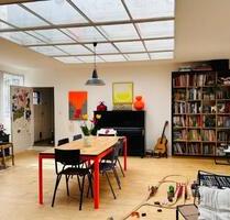 Zwischenmiete 1.5-12.6: Schöner Bungalow mit Garten - München Schwabing-Freimann