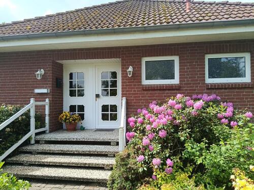 Foto - Großzügiges Haus mit Garten und optionalem Gewerbeteil