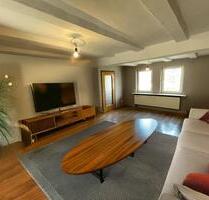 *provisionsfrei* helle 5 Zimmerwohnung direkt in Calden