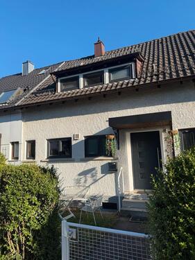 Foto - Einziehen und wohlfühlen, saniertes Reihenmittelhaus im Arlinger