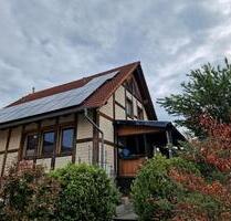 Haus mit Photovoltaikanlage direkt in Kalefeld