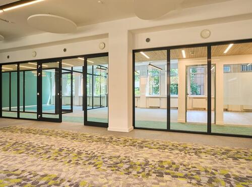 Foto - Bürofläche mit 300 m²: hell, renoviert und flughafennah PROVISIONSFREI