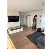 4,5 Zimmer Wohnung + Garage + Stellplatz inkl. Gartenhütte - Laichingen