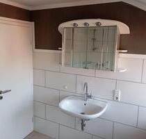 Schöne helle Dachgeschoßwohnung in Dransfeld ab sofort