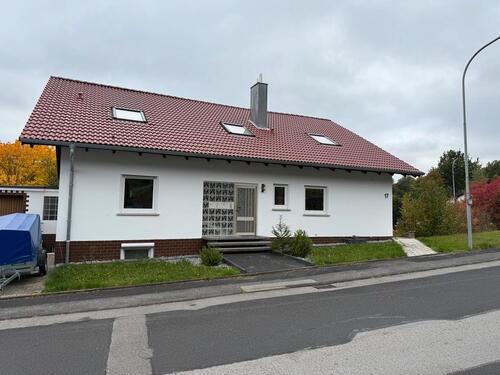 Foto - Wunderschöne 4 Zimmer Wohnung in ruhiger Lage von Burgwallbach