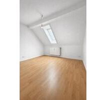 2-Zimmer-DG Wohnung am Change Campus 390€ Kaltmiete - Solingen