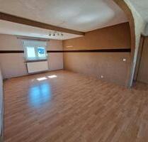 3-Zimmer-Wohnung inkl. Küche mit Esszimmer+ Balkon in Bretten