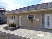 Foto - Haus in Ankum – 140 m², 90 m² Wohnen + 40 m² Kosmetikstudio