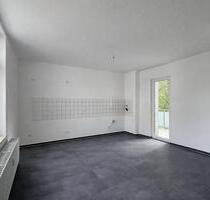 Erstbezug nach Sanierung - 2-Zimmer Wohnung mit Balkon - Mülheim an der Ruhr Mellinghofen