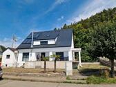 Foto - Mehrfamilienhaus mit separater Einliegerwohnung