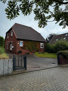 Foto - Schönes Einfamilienhaus in hervorragender Lage in Klingberg
