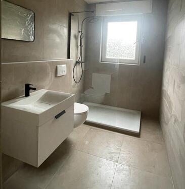 Foto - Modern renovierte OG Wohnung in harmonischer Nachbarschaft