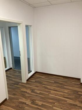 Foto - Kleinbüro Warmmiete  145,00 - 95,00 EUR Kaltmiete, ca.  8,00 m²