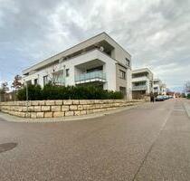 Moderne 2 -Zimmerwohnung inkl. EBK und großzügiger Dachterrasse - Erligheim