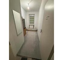 Biete Zimmer in einer WG - 450,00 EUR Kaltmiete, in Offenbach am Main (PLZ: 63069) Buchrain
