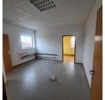 Vermietung - 900,00&nbsp;EUR Kaltmiete, ca.&nbsp; 111,00&nbsp;m&sup2; in Weißwasser (Oberlausitz) (PLZ: 02943)