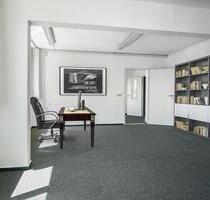 Modernes Büro im EG – 247 Zugang, ab 2 EURm²!* - Pfungstadt