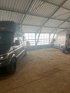 Foto - Ganzjahres Wohnmobil StellplatzOldtimer Stellplatz