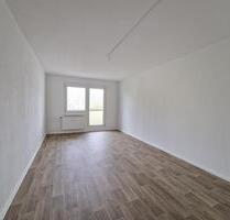 Ab 15.11.2025***Frisch renovierte 3-Zimmer-Wohnung mit Balkon und Wannenbad! - Leipzig Lausen-Grünau