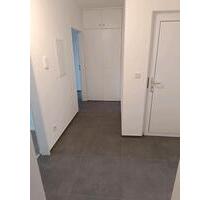 Trier - 2.5 Zimmer Wohnung frisch renoviert mit Schwimmbad