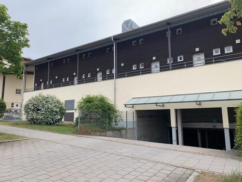 Foto - Parkplatz zu vermieten - Nähe Regensburg Bahnhof!