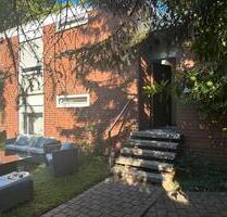 HAUS IN UNTERBACH DÜSSELDORF - 449.000,00&nbsp;EUR Kaufpreis, ca.&nbsp; 170,00&nbsp;m&sup2; in Düsseldorf (PLZ: 40627) Stadtbezirk 8