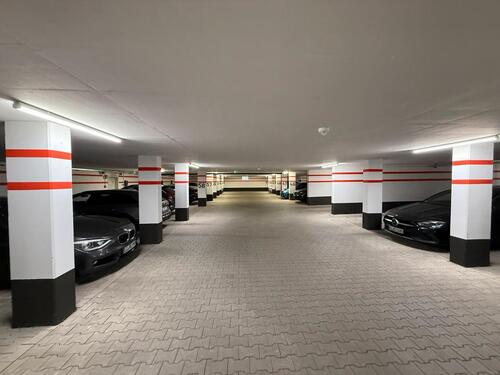 Foto - Stellplatz, Garage, Parkplatz - 60,00 EUR Miete,