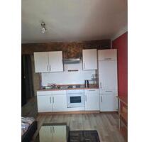 schönes Appartement mit Balkon, komplett möbliert - Amberg