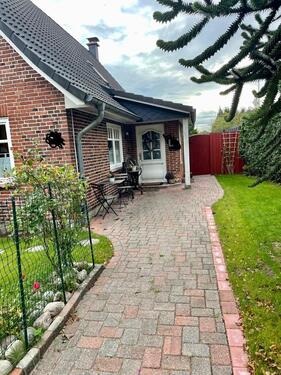 Foto - -Anfragestop!!- Einfamilienhaus langfristig zu vermieten