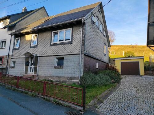 Foto - Doppelhaushälfte + Garage + Werkstatt in Heubach