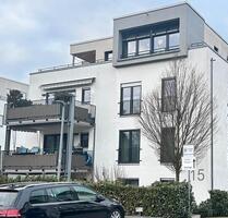 Attraktive 4-Zimmer Wohnung im 1. OG mit Balkon in Weinsberg