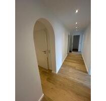 ***Top-kernsanierte 3-Zimmer-Wohnung mit Einbauküche nähe Zooviertel*** - Wuppertal Arrenberg