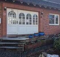 Frisch sanierte Dachgeschosswohnung mit Klimatisierung und Balkon am Ortsrand - Ötzingen