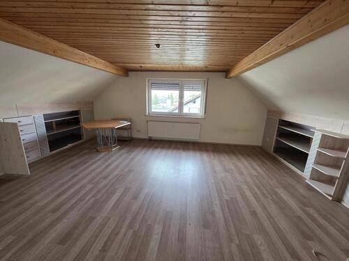 Foto - 3 Zimmer Dachgeschoßwohnung zur Miete in Ötzingen