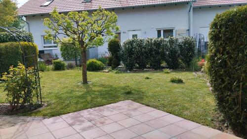Foto - 4,5 ZIMMER ETW IM GRÜNEN MIT 140 M2 BEI BAD FÜSSING ZU VERKAUFEN.