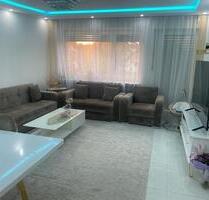 Modernisierte 3 Zimmer Wohnung mit Stellplatz und Balkon - Essen Stadtbezirk V