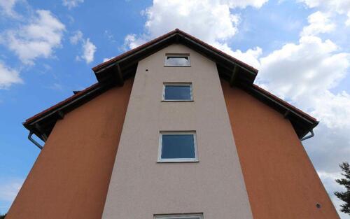Foto - Helle Dachgeschosswohnung mit Gästetoilette und Balkon!