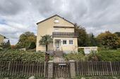 Foto - Ruhig gelegenes Einfamilienhaus mit großzügigem Garten.