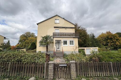 Foto - Ruhig gelegenes Einfamilienhaus mit großzügigem Garten.