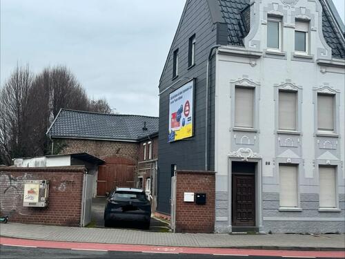 Foto - 10 Zimmer Mehrfamilienhaus, Wohnhaus zum Kaufen in Mönchengladbach