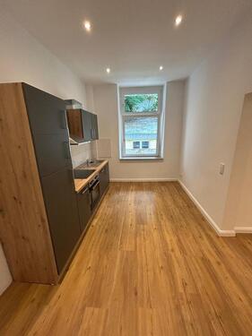 Foto - ***Kernsanierte 2-Zimmer-Wohnung mit Balkon, Klimaanlage und Einbauküche***