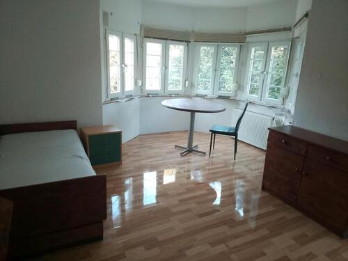 Foto - WG wohnung in Aalen zentrum - 450,00&nbsp;EUR Kaltmiete, ca.&nbsp; 100,00&nbsp;m&sup2;