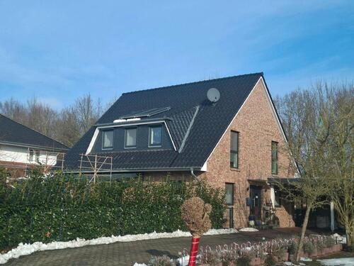 Foto - Energieeffizientes Einfamilienhaus mit Spieleparadies KFW 55